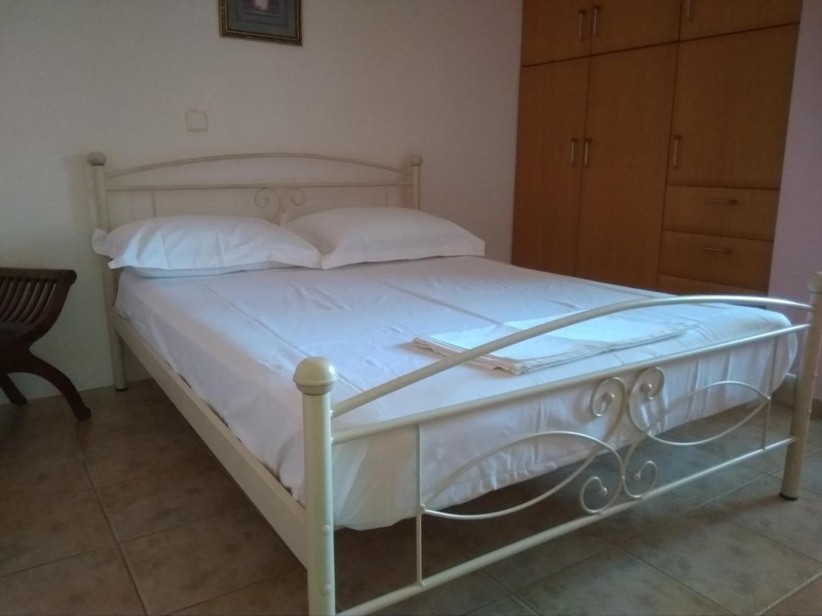 Вилла Αμυγδαλιές 33 Μύρινα Экстерьер фото